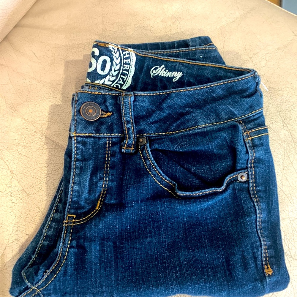Skinny jeans